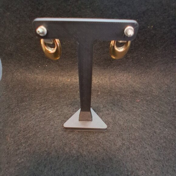 Napier Pineapple Earrings, Elastic Bracelet, Silver/Gold Toned Hoop Earrings - Picture 9 of 16